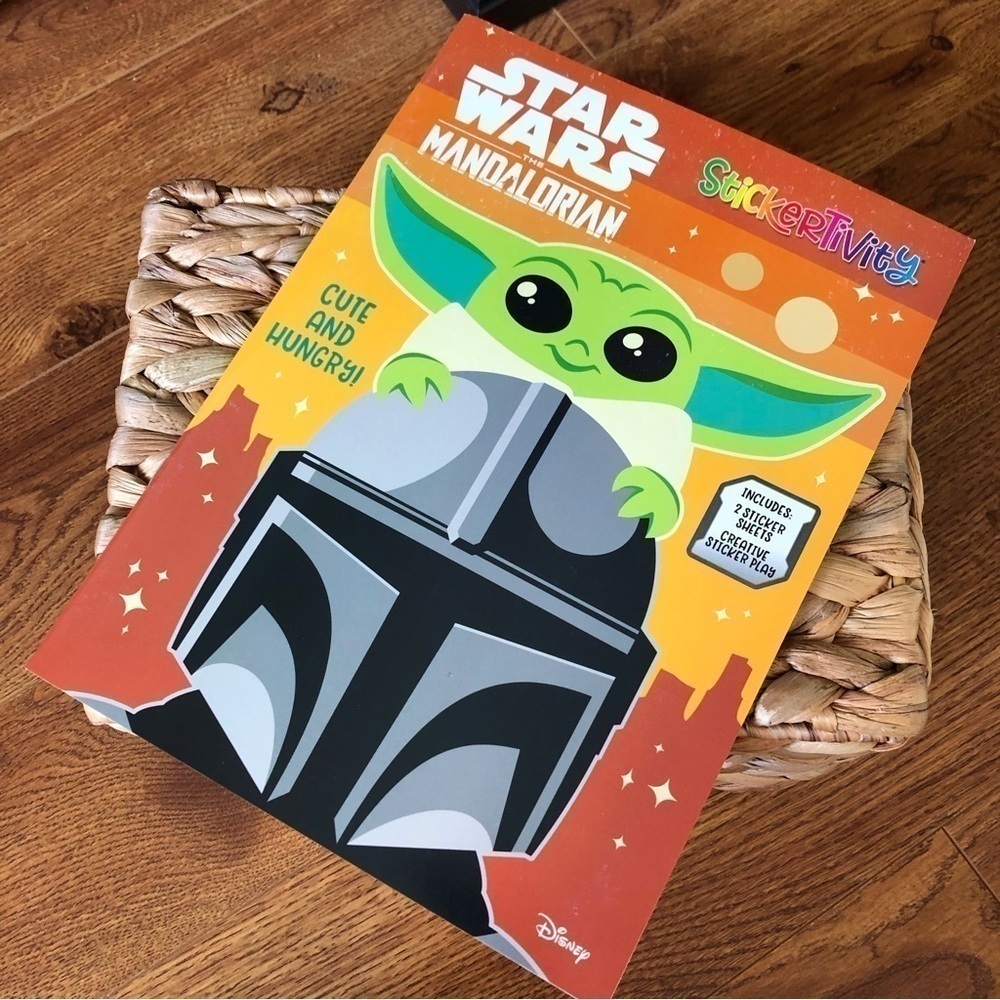 Star Wars: The Mandalorian: Stickertivity Cute and Hungry